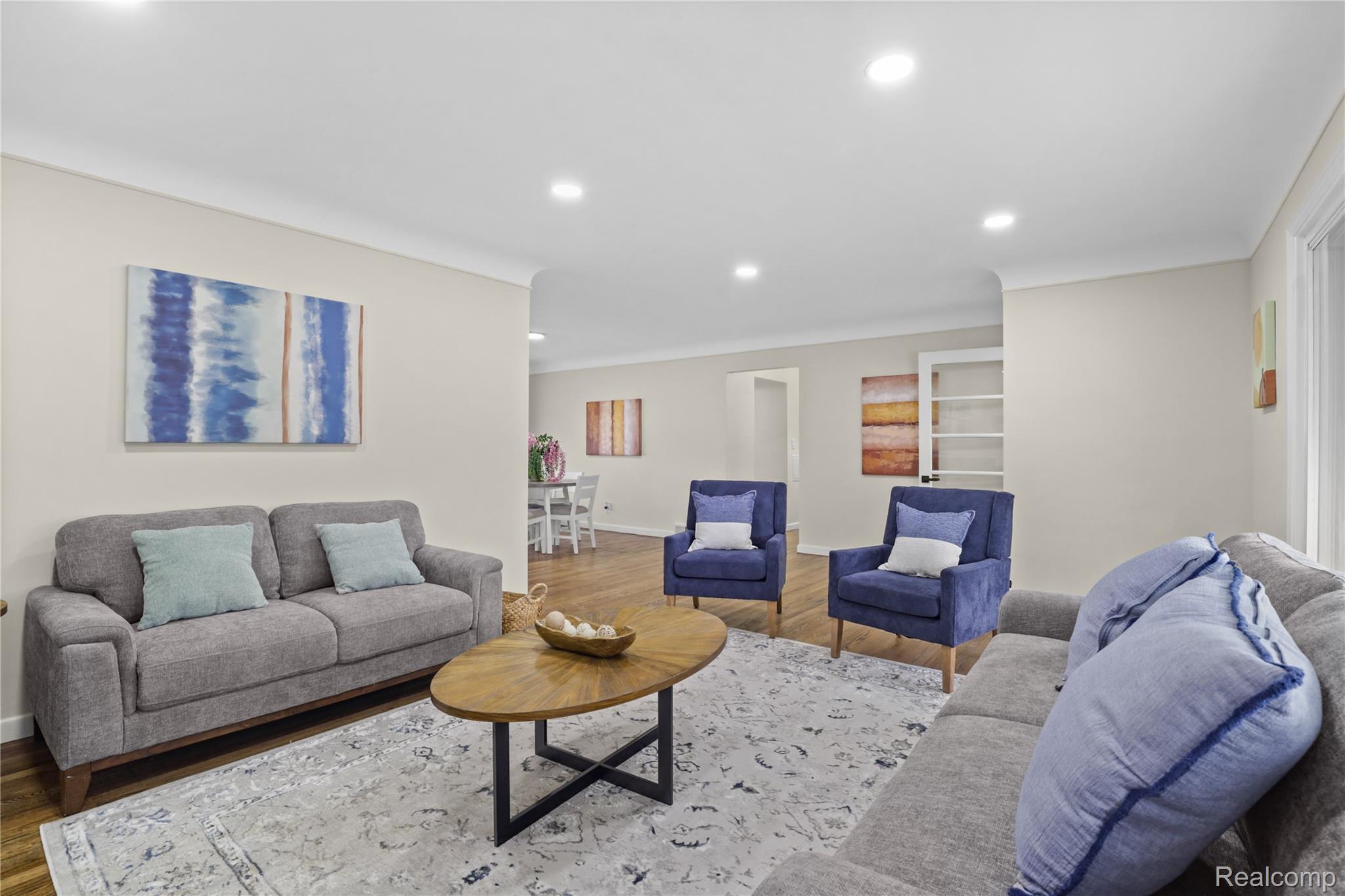 23592 Buckingham Street