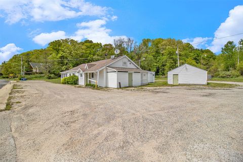 5164 Monroe Road Pentwater Township MI 49449