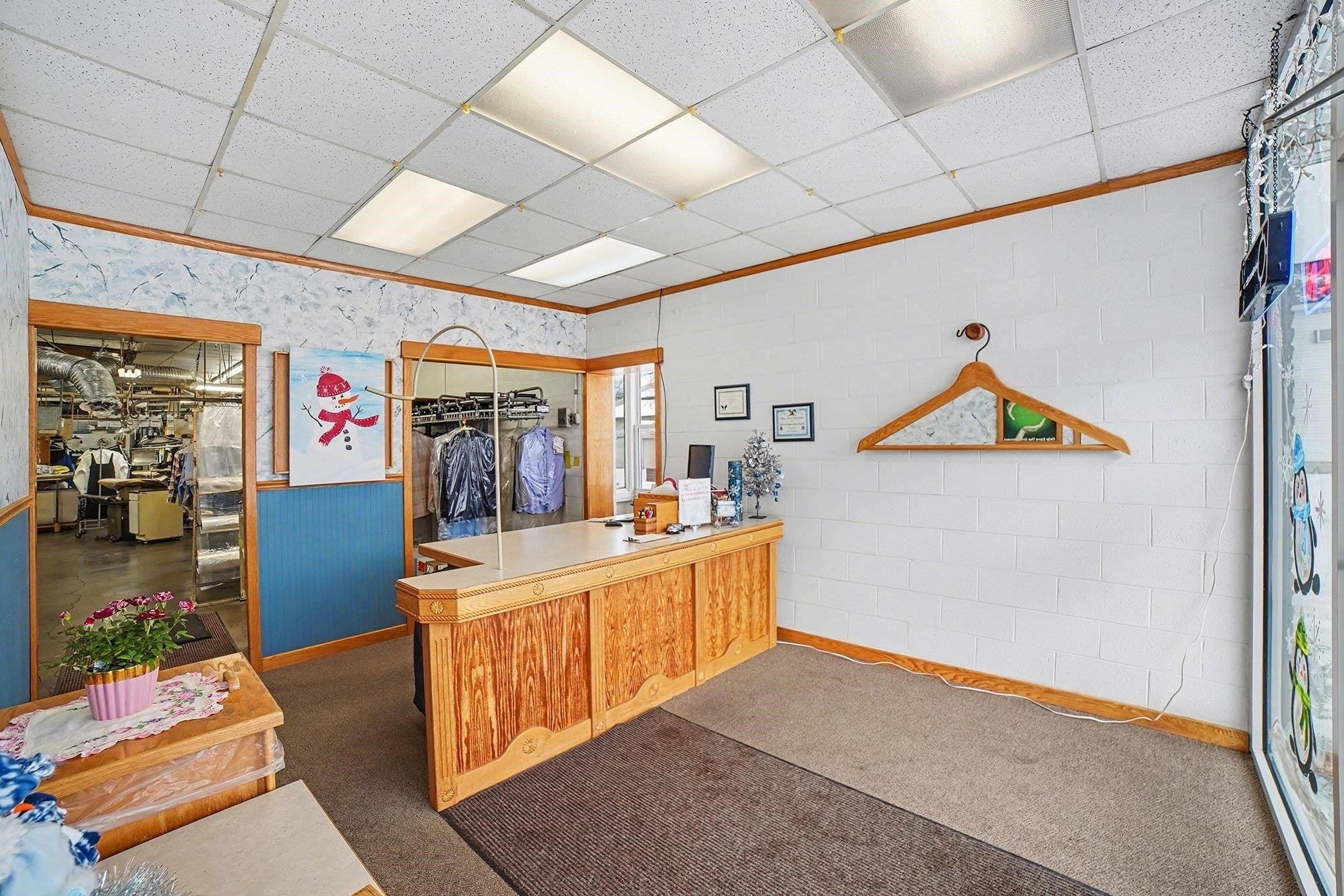 316 W Superior Street