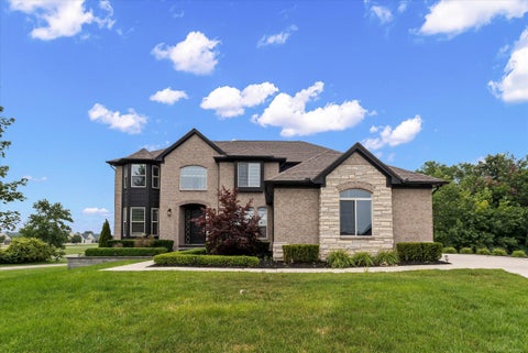 Photo of 50155 N Anita Way, Macomb Township, MI 48044 (MLS # 58050217874)