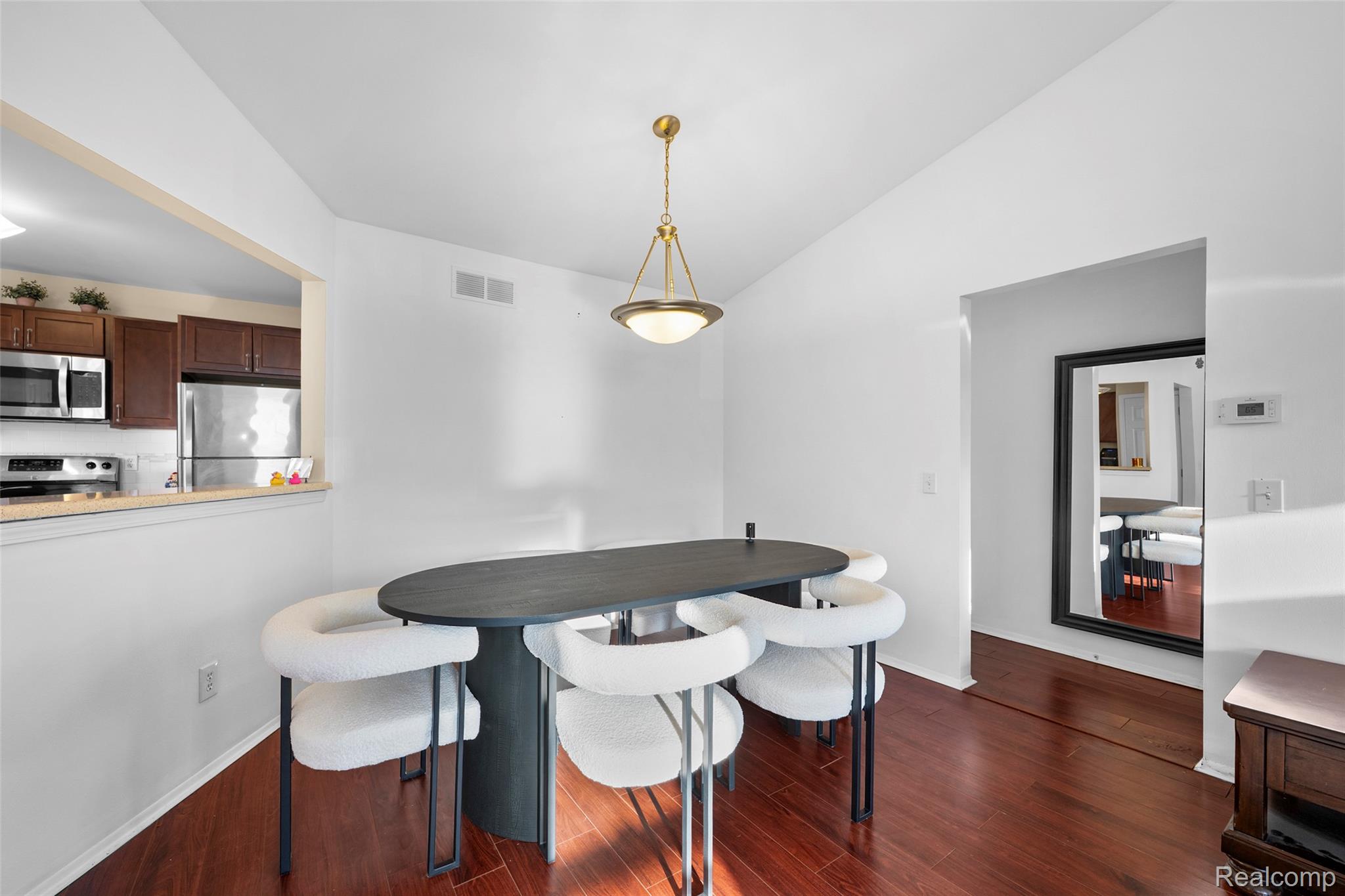 22161 Indian Creek Drive