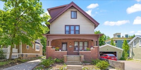 Photo of 500 Catherine Street, Ann Arbor, MI 48104 (MLS # 81026035679)