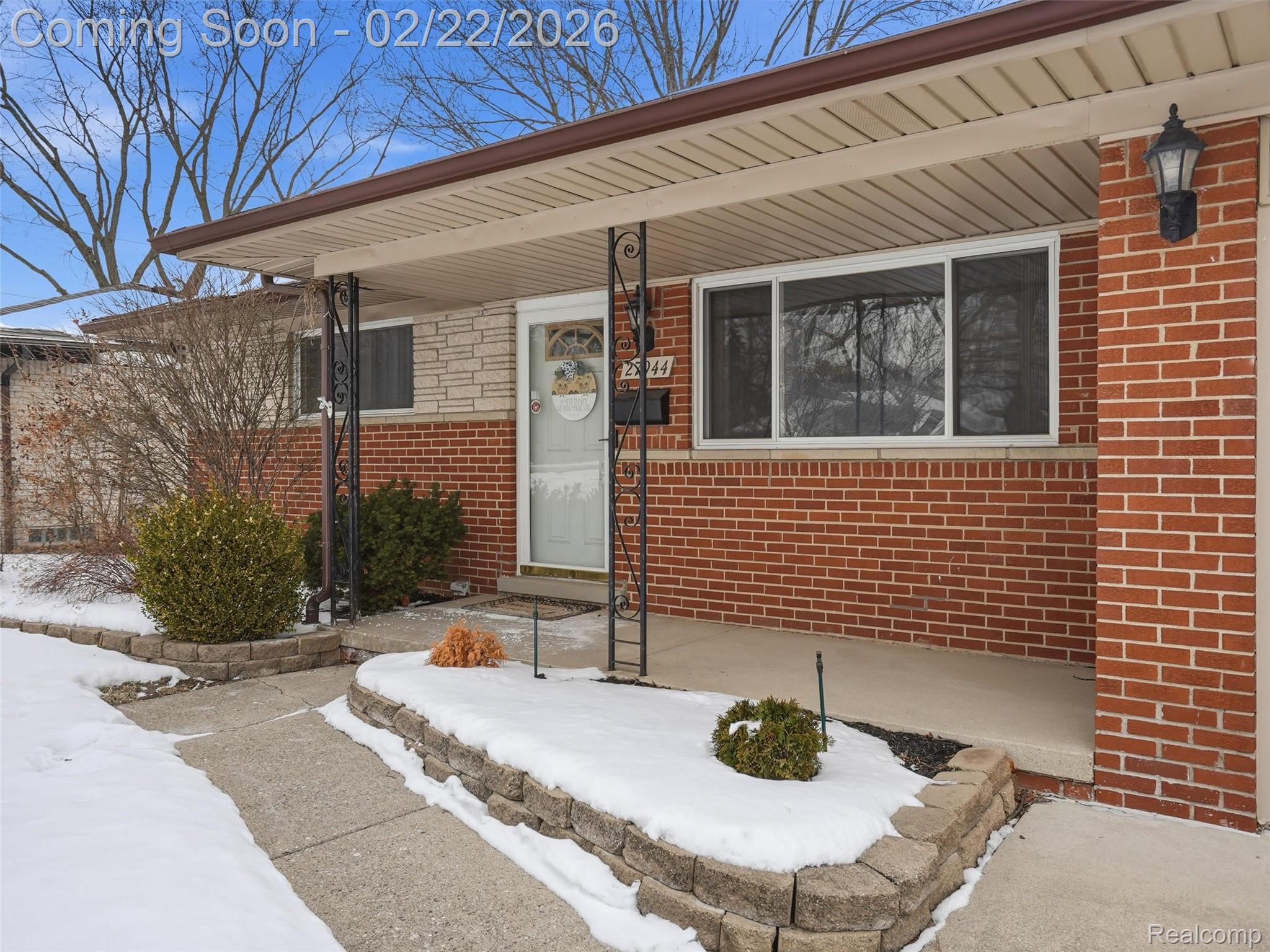 27944 Flanders Avenue