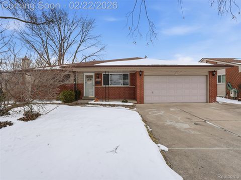 27944 Flanders Avenue Warren City MI 48088