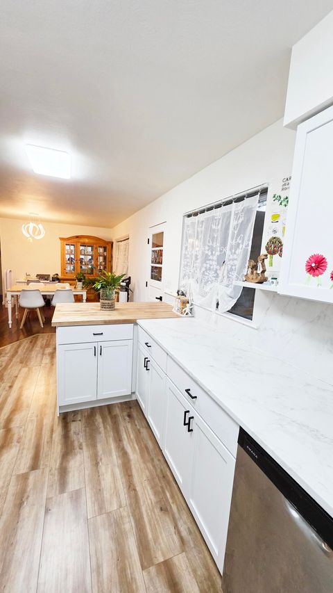 Tiny photo for 348 E Washington Street, Oronoko Charter Township, MI 49103 (MLS # 62026013428)