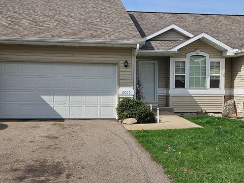 2005 Quail Cove Drive Oshtemo Charter Township MI 49009