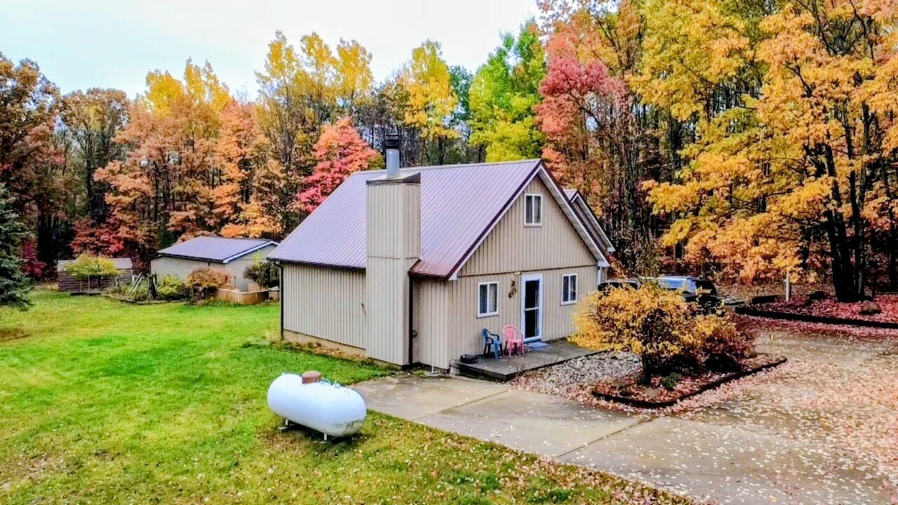 108 Deerwood Court