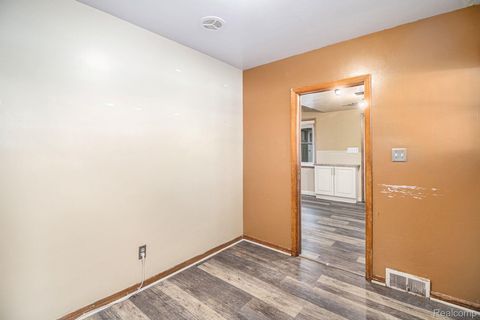 Tiny photo for 20140 Marlowe Street, Detroit City, MI 48235 (MLS # 20261015041)