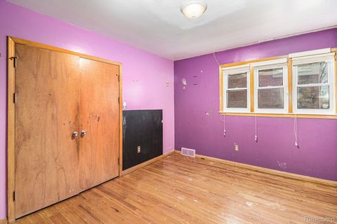 Tiny photo for 20140 Marlowe Street, Detroit City, MI 48235 (MLS # 20261015041)