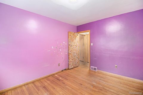 Tiny photo for 20140 Marlowe Street, Detroit City, MI 48235 (MLS # 20261015041)