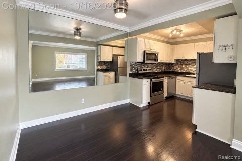 Tiny photo for 2309 Walton Boulevard #38, Rochester Hills City, MI 48309 (MLS # 20261083201)