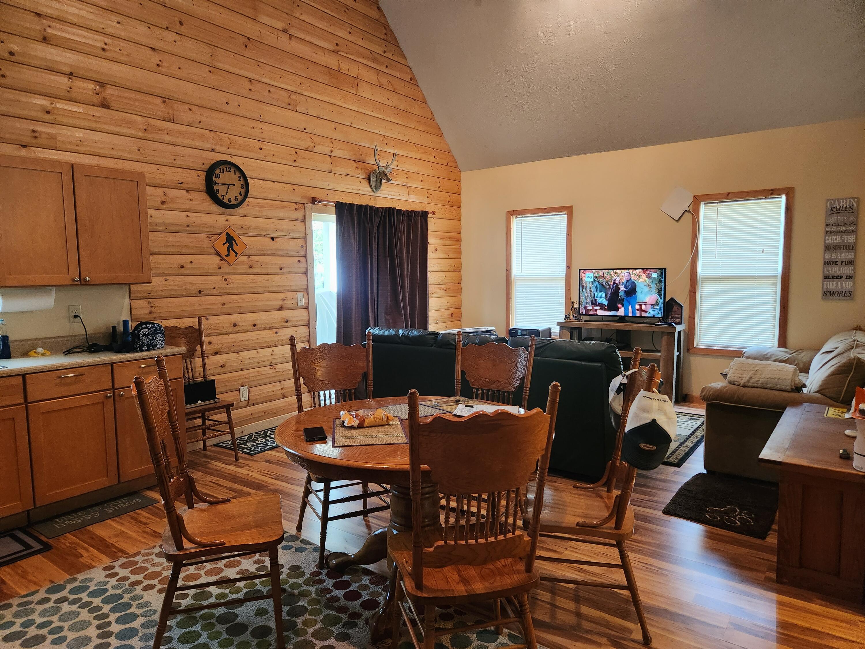 9736 S Trillium Trail