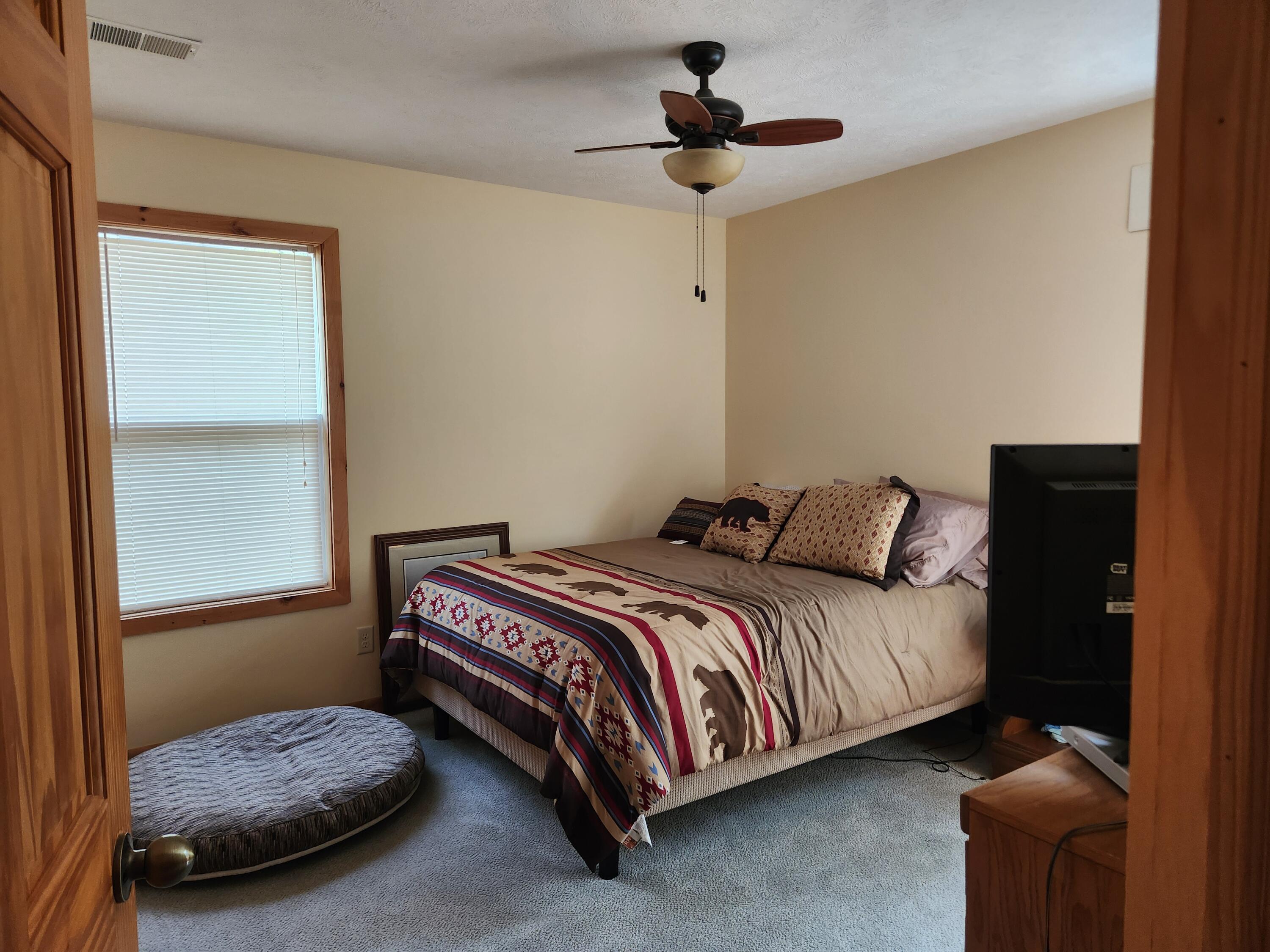 9736 S Trillium Trail