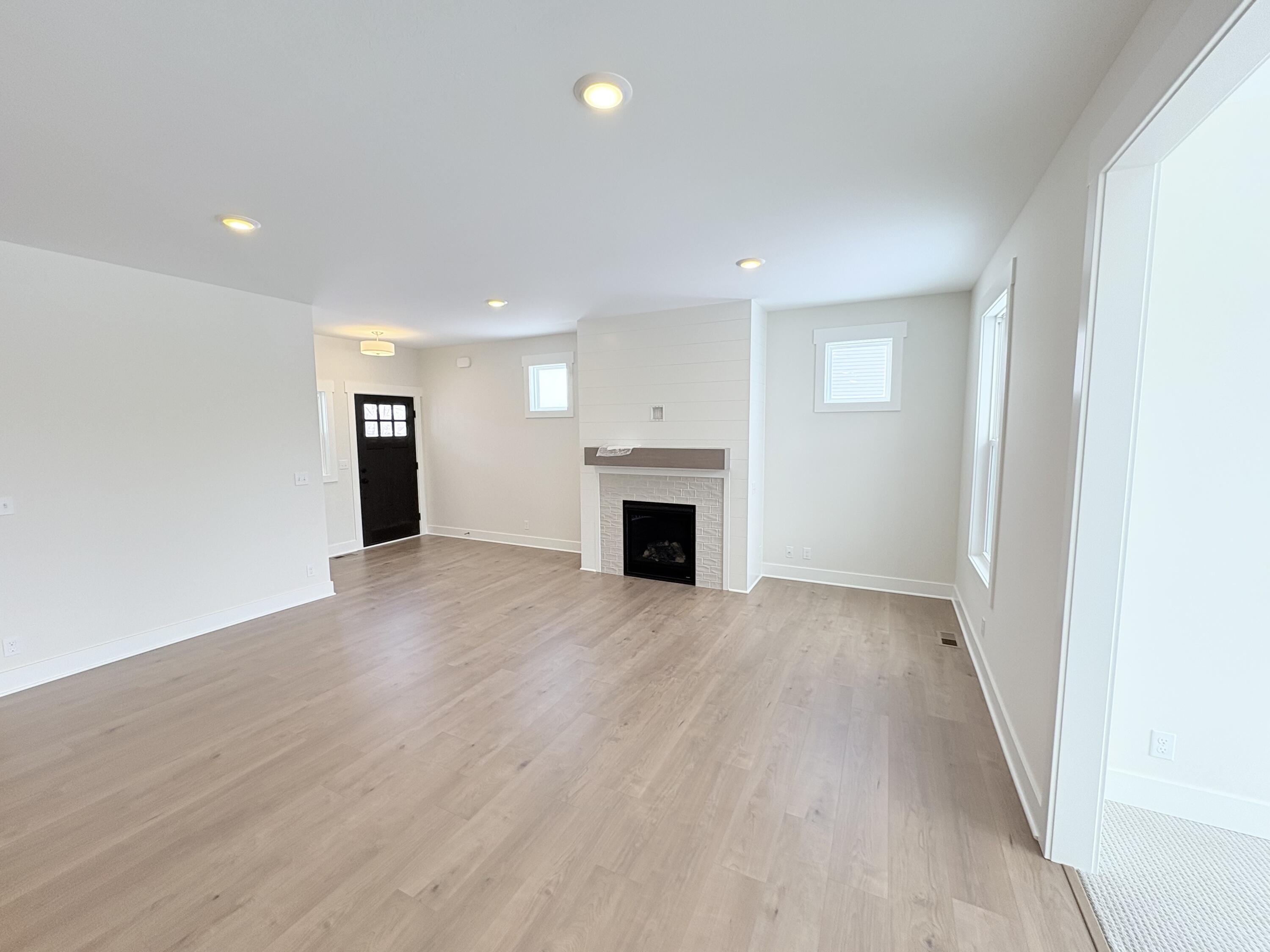 2553 Ravines Trail Drive SW