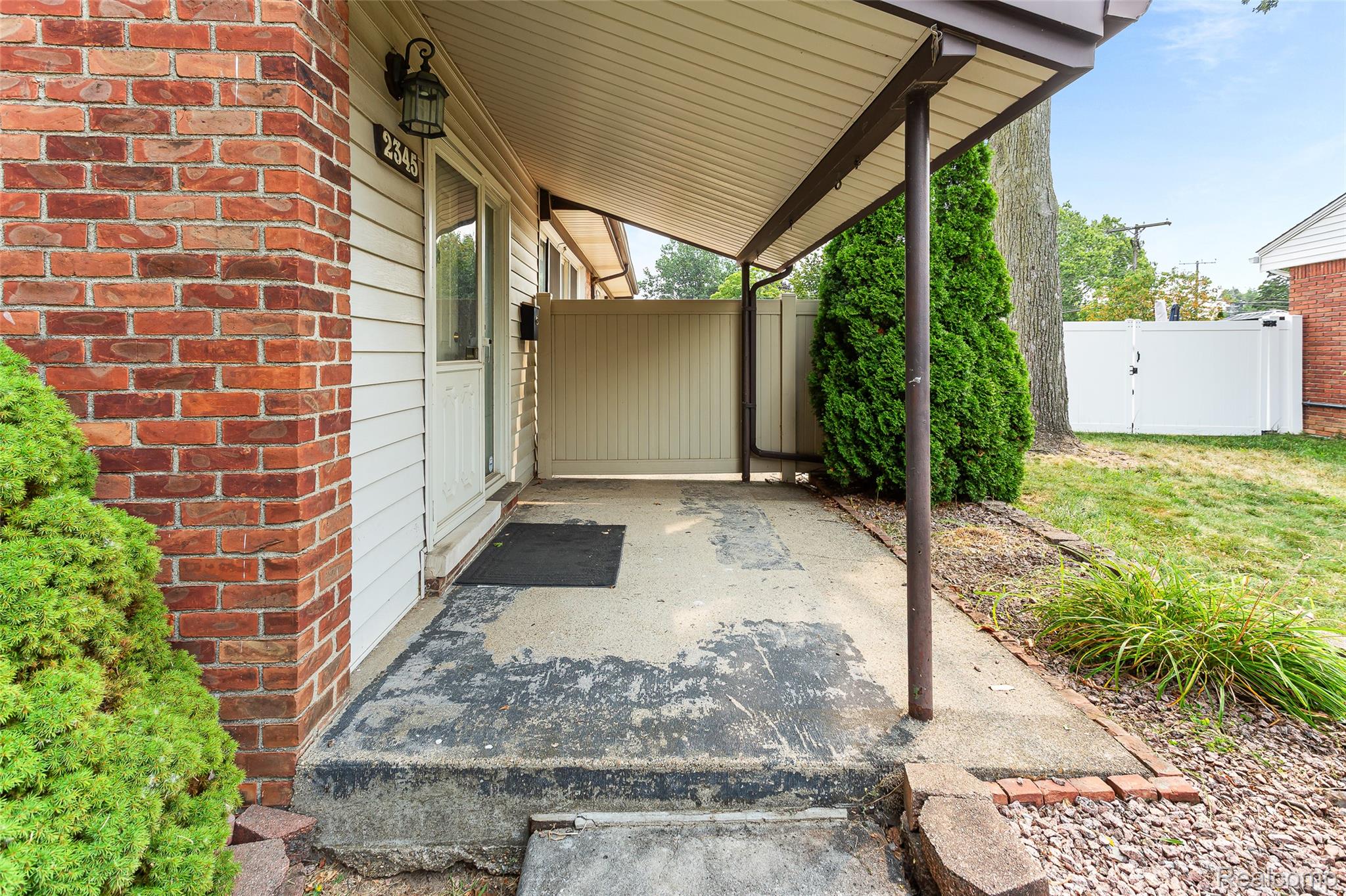 2345 Middlefield Road