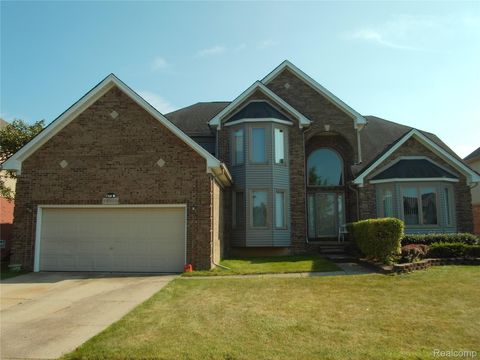 Photo of 16938 COUNTRY CLUB Drive, Macomb Township, MI 48042 (MLS # 20261034519)