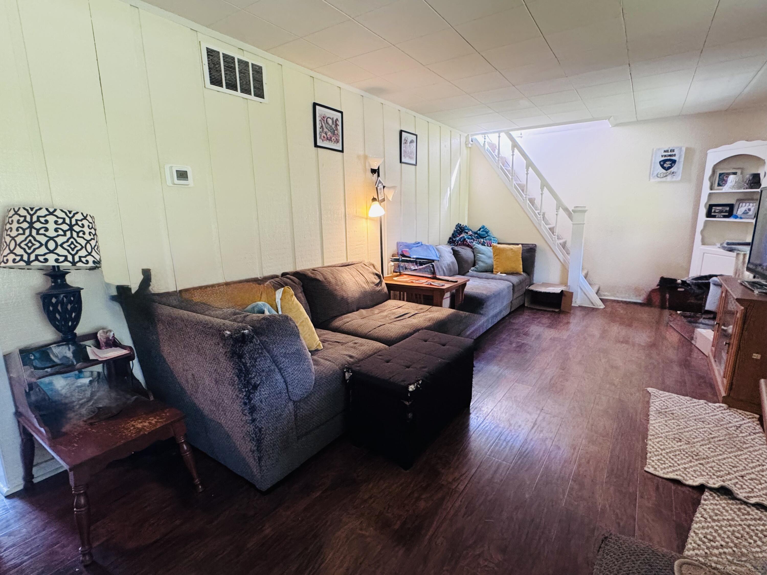 2551 Lake Shore Drive