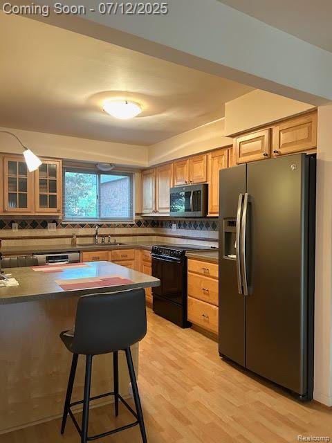 Troy City, Michigan 48084, United States, 3 Bedrooms Bedrooms, ,3 BathroomsBathrooms,Residential,Active,167920