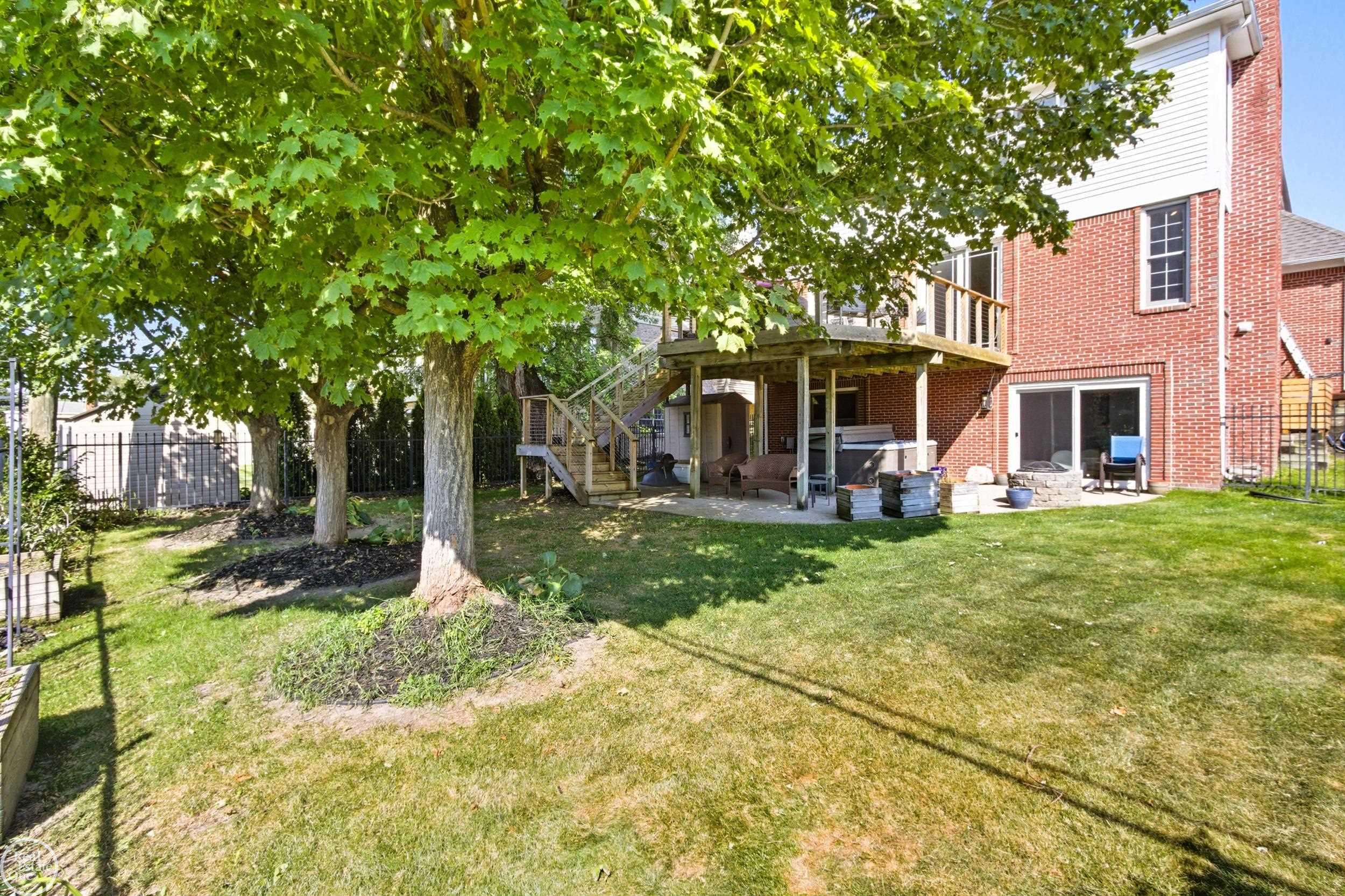 339 N Alice Avenue