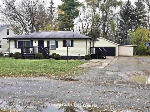 4311 Lamson Street Buena Vista Charter Township MI 48601