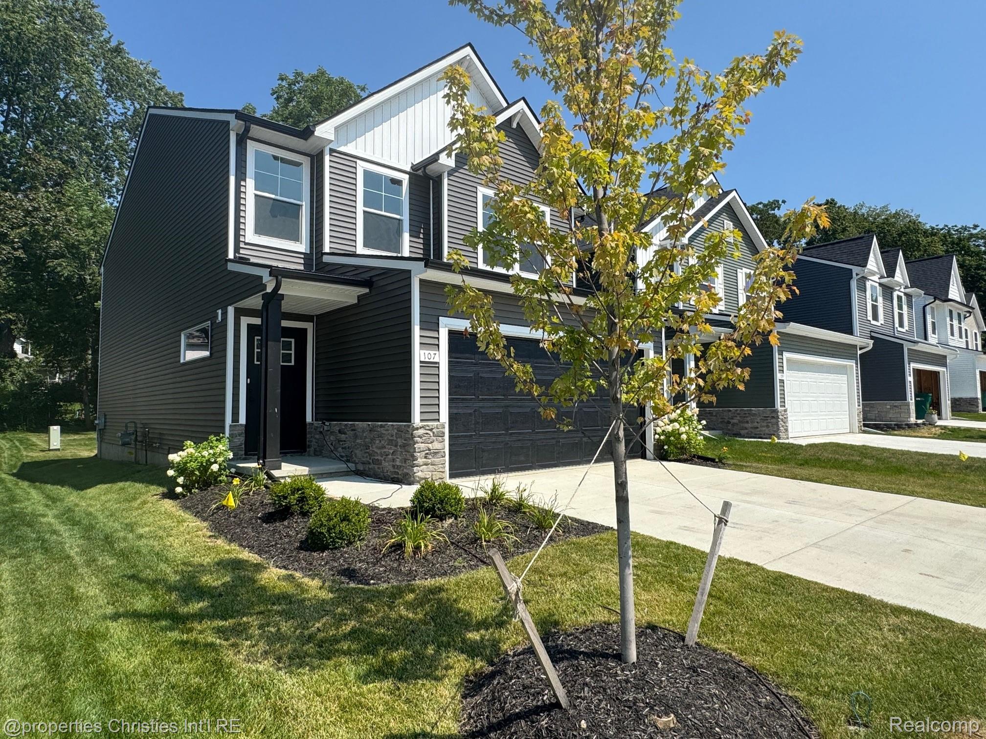 107 Parsons Lane