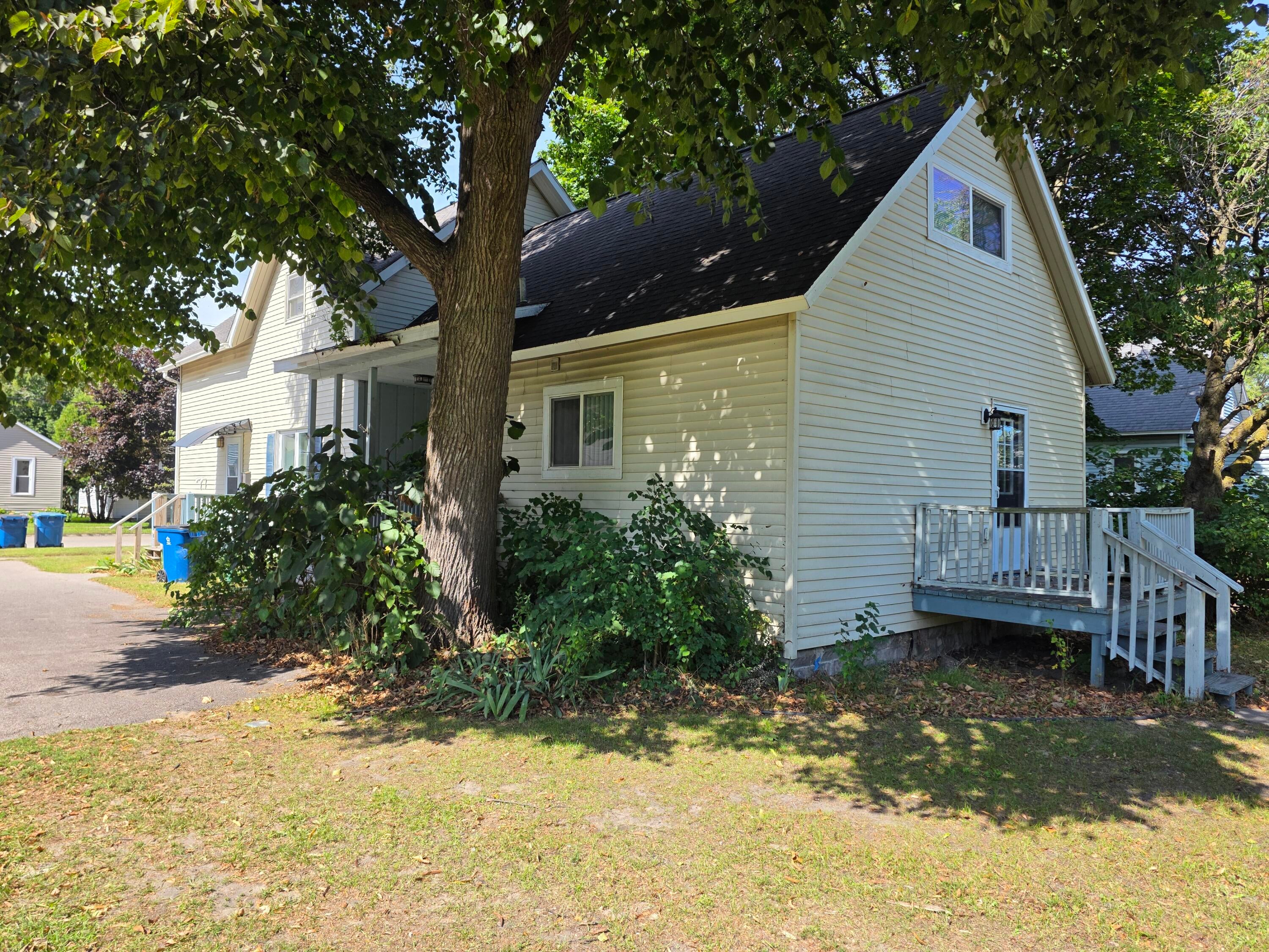 1013 Vine Street