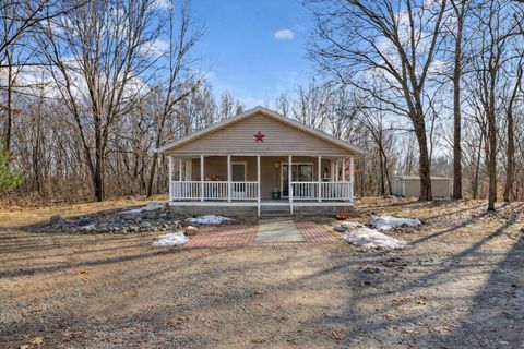 42165 85th Avenue Decatur Township MI 49045