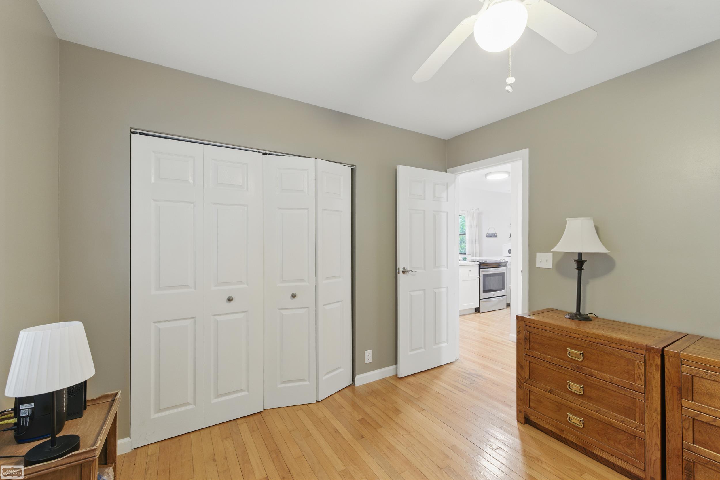 3620 Lakeshore Drive
