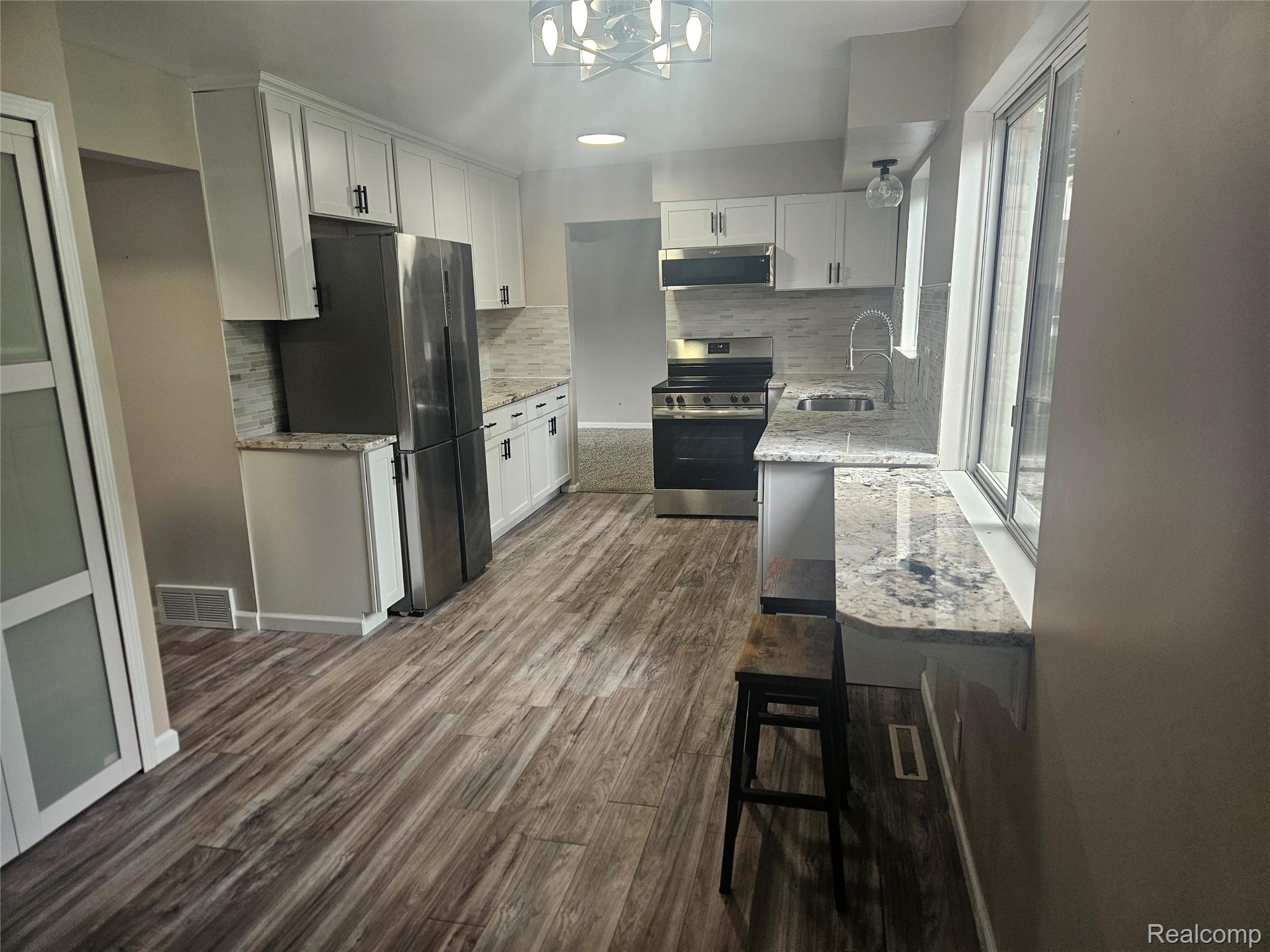 1210 Bay Ridge