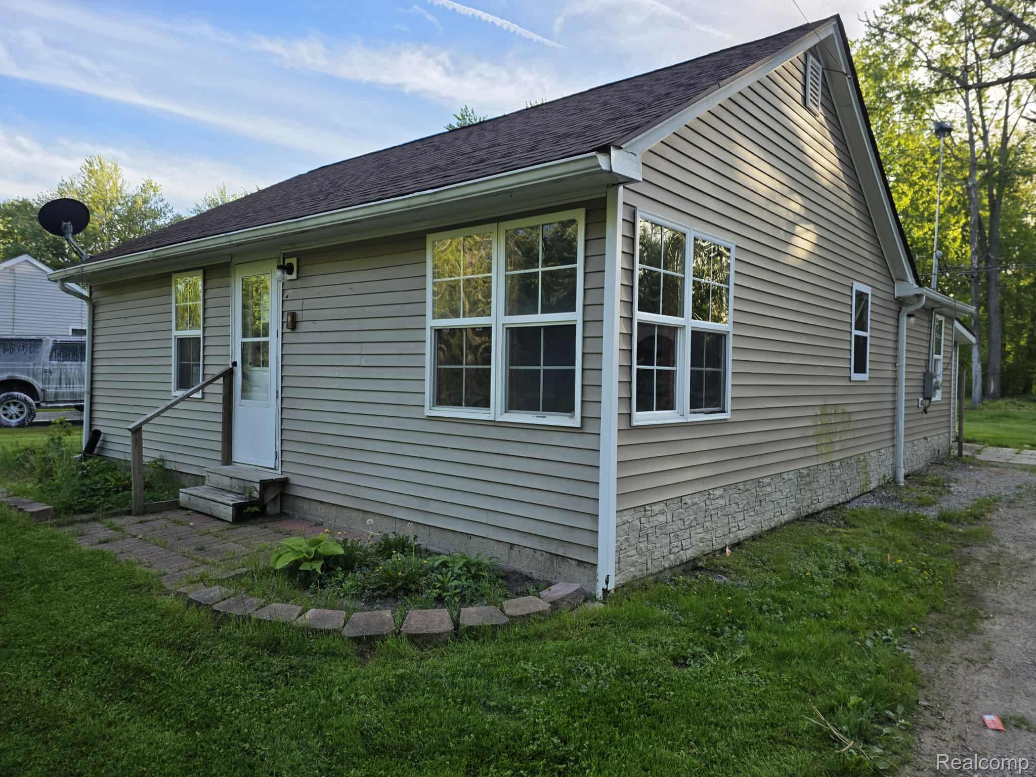 1573 Richman Road