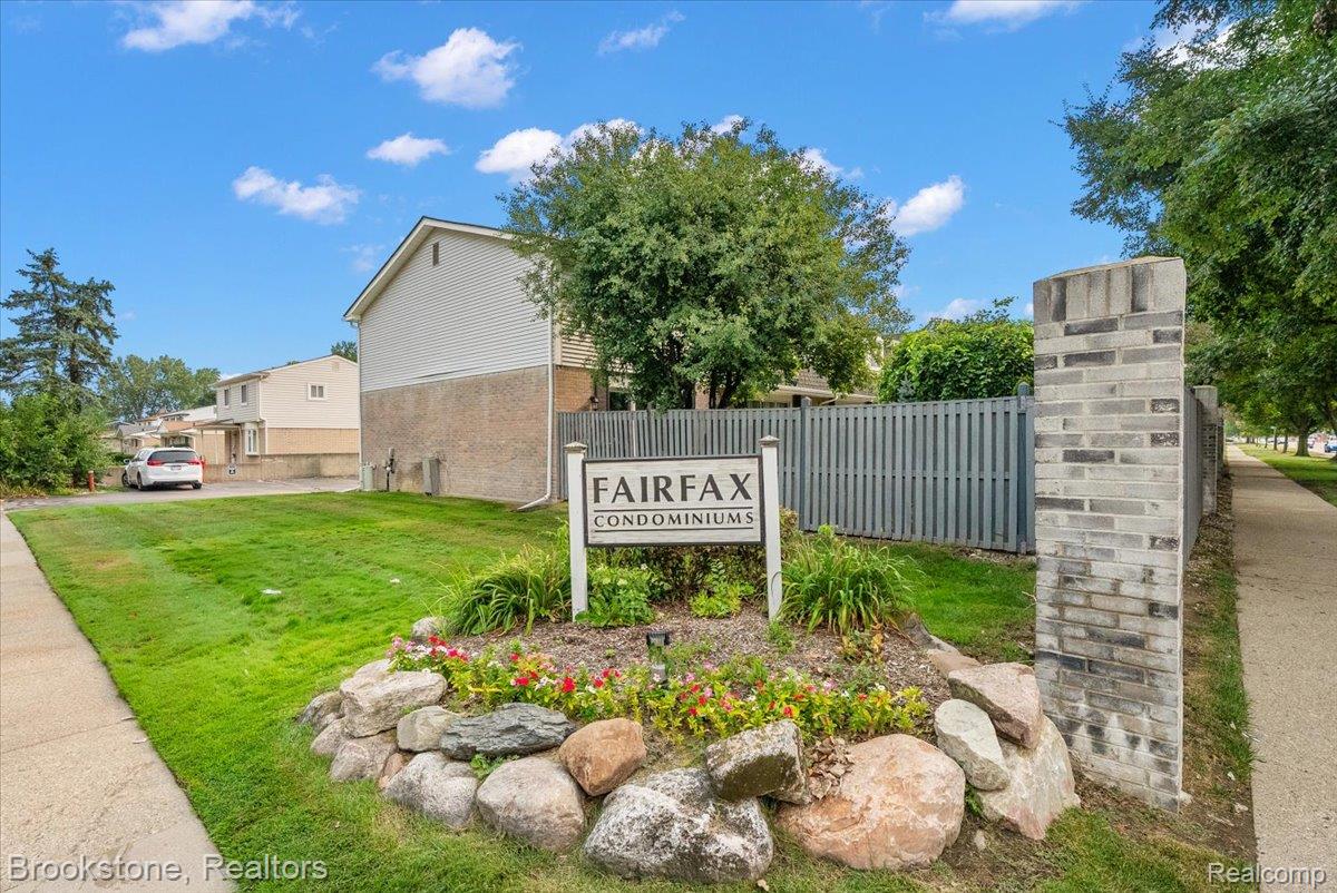 16092 W 11 Mile Road