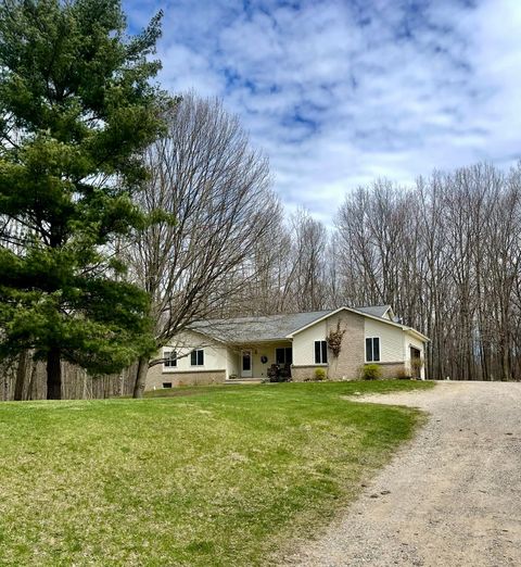 7312 LINDEN Road Tyrone Township Livingston MI 48430