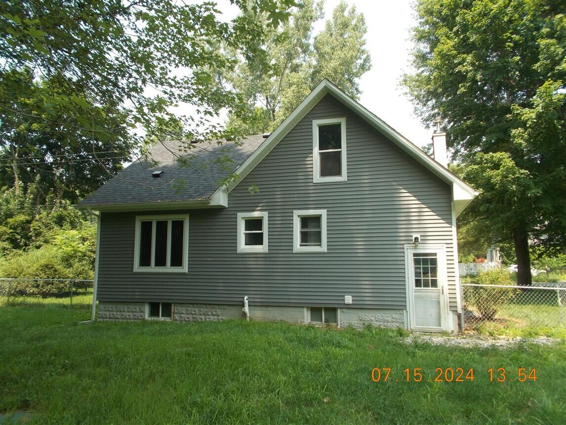 8350 Willow Road