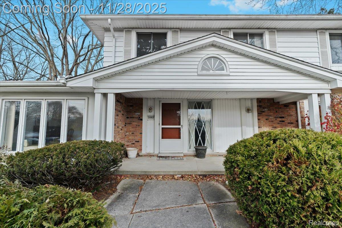 3092 Woodland Ridge Drive