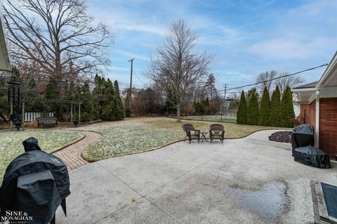 Tiny photo for 991 S Renaud Road, Grosse Pointe Woods City, MI 48236 (MLS # 58050197584)