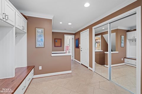 Tiny photo for 991 S Renaud Road, Grosse Pointe Woods City, MI 48236 (MLS # 58050197584)