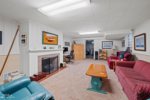 Tiny photo for 991 S Renaud Road, Grosse Pointe Woods City, MI 48236 (MLS # 58050197584)