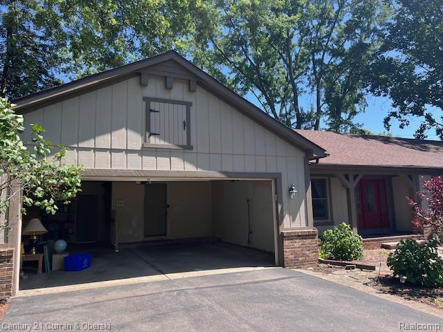 5463 Greenfield Road