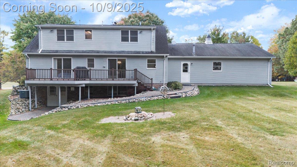 Springfield Charter Township, Michigan 48350, United States, 4 Bedrooms Bedrooms, ,3 BathroomsBathrooms,Residential,Coming Soon,223611