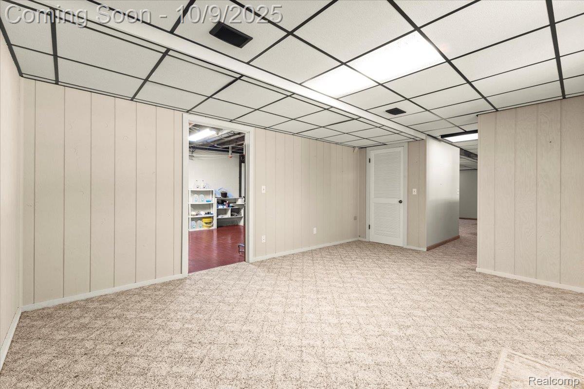 Springfield Charter Township, Michigan 48350, United States, 4 Bedrooms Bedrooms, ,3 BathroomsBathrooms,Residential,Coming Soon,223611