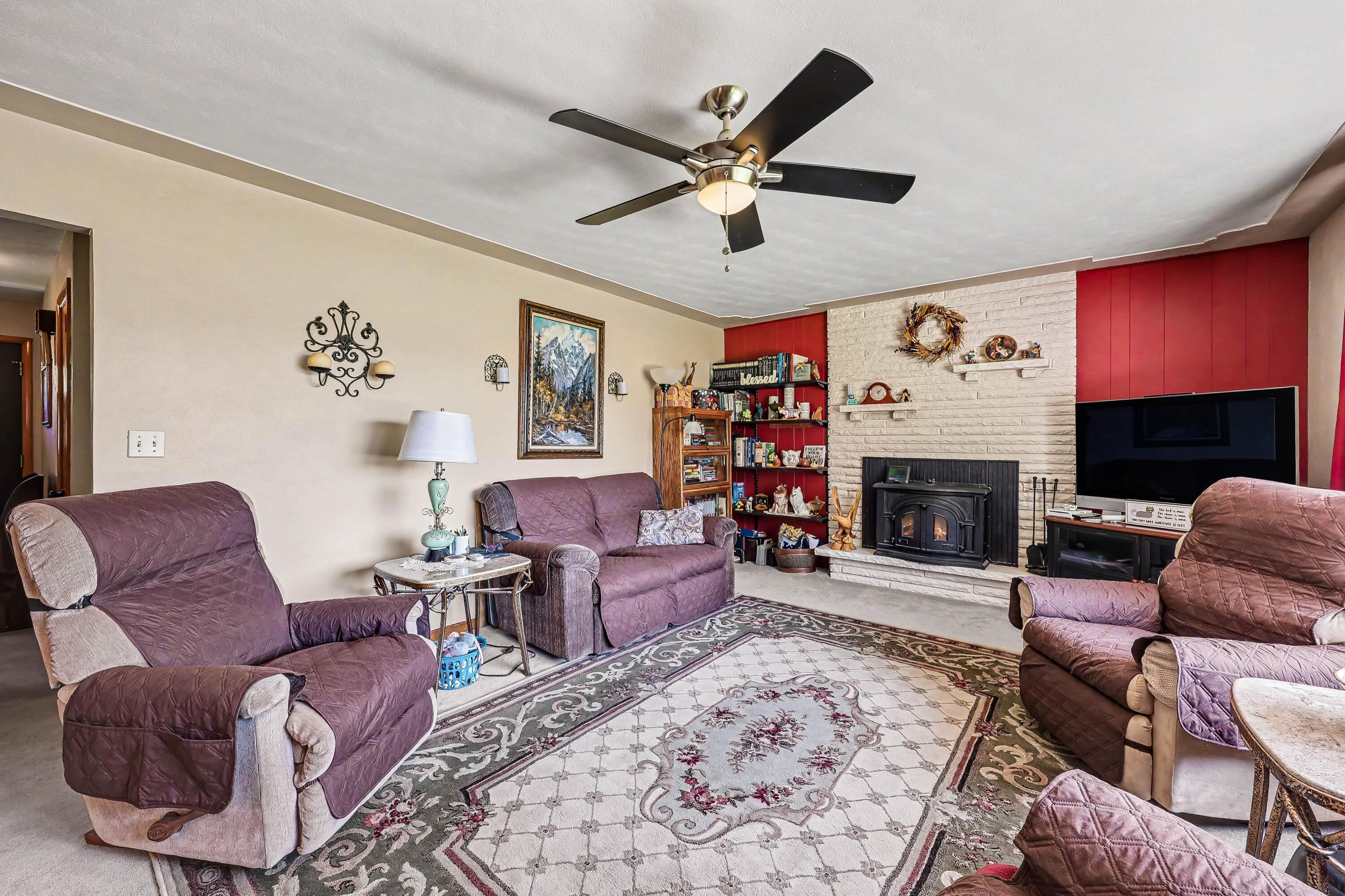 525 Forest Lane