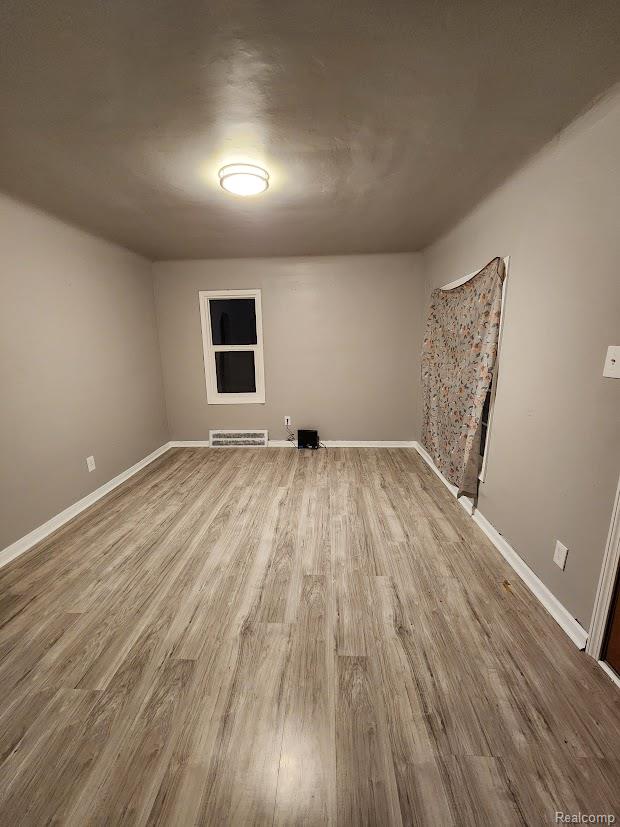 18027 Moenart Street