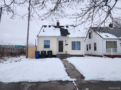 18027 Moenart Street Detroit City MI 48234