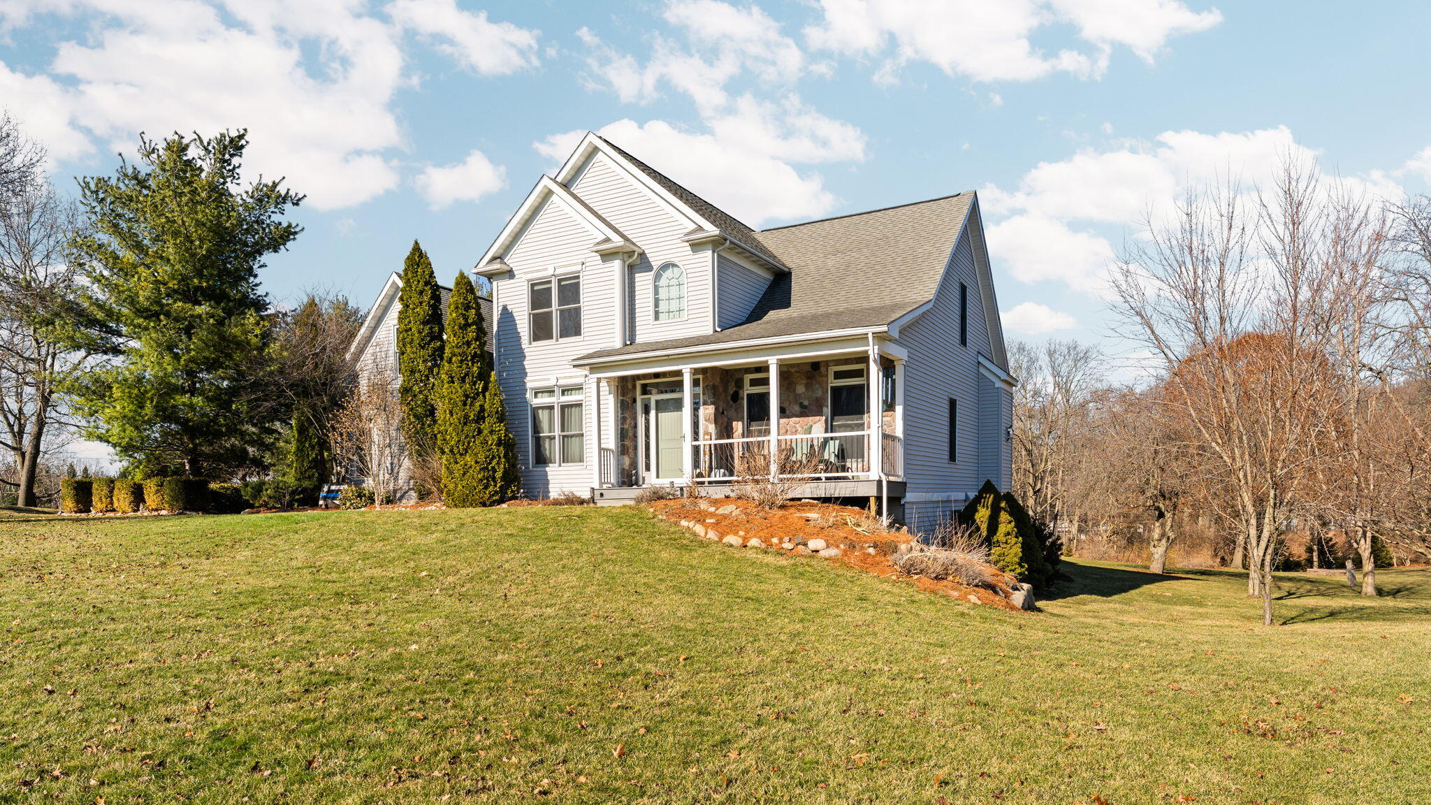 9109 Pine Hill Court