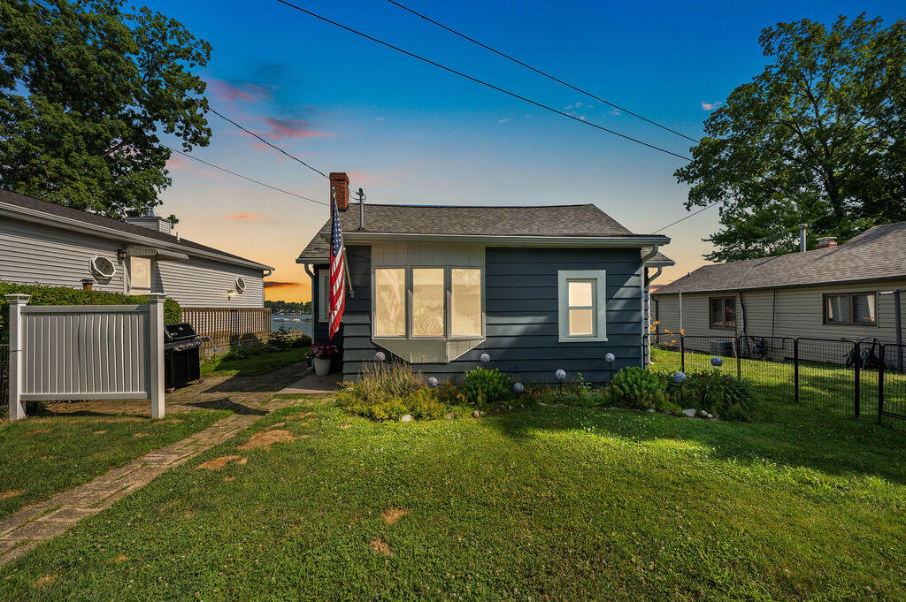 31326 Curran Beach Road