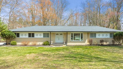 28380 RANCHWOOD Drive Southfield City MI 48076