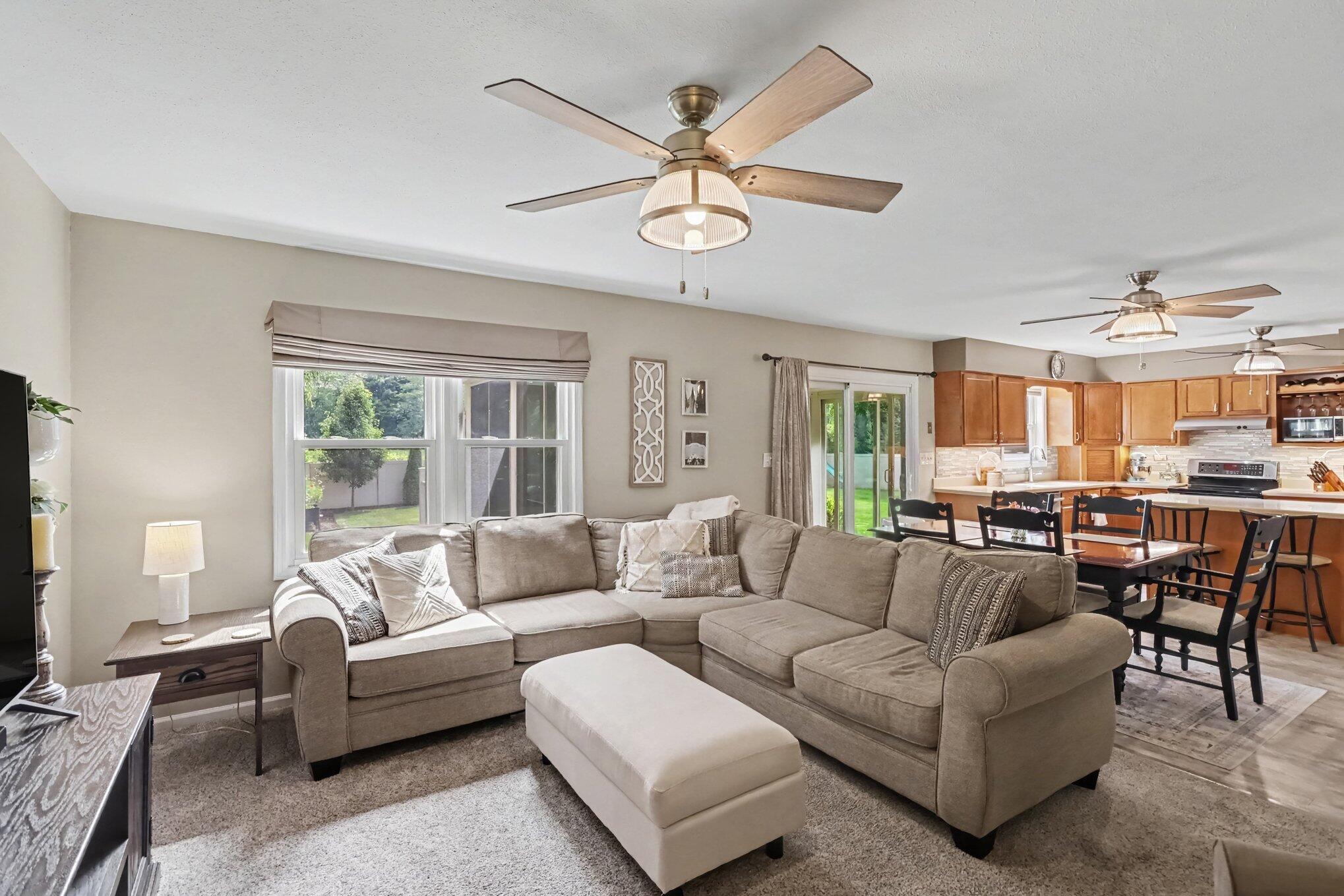 7730 Cottonwood