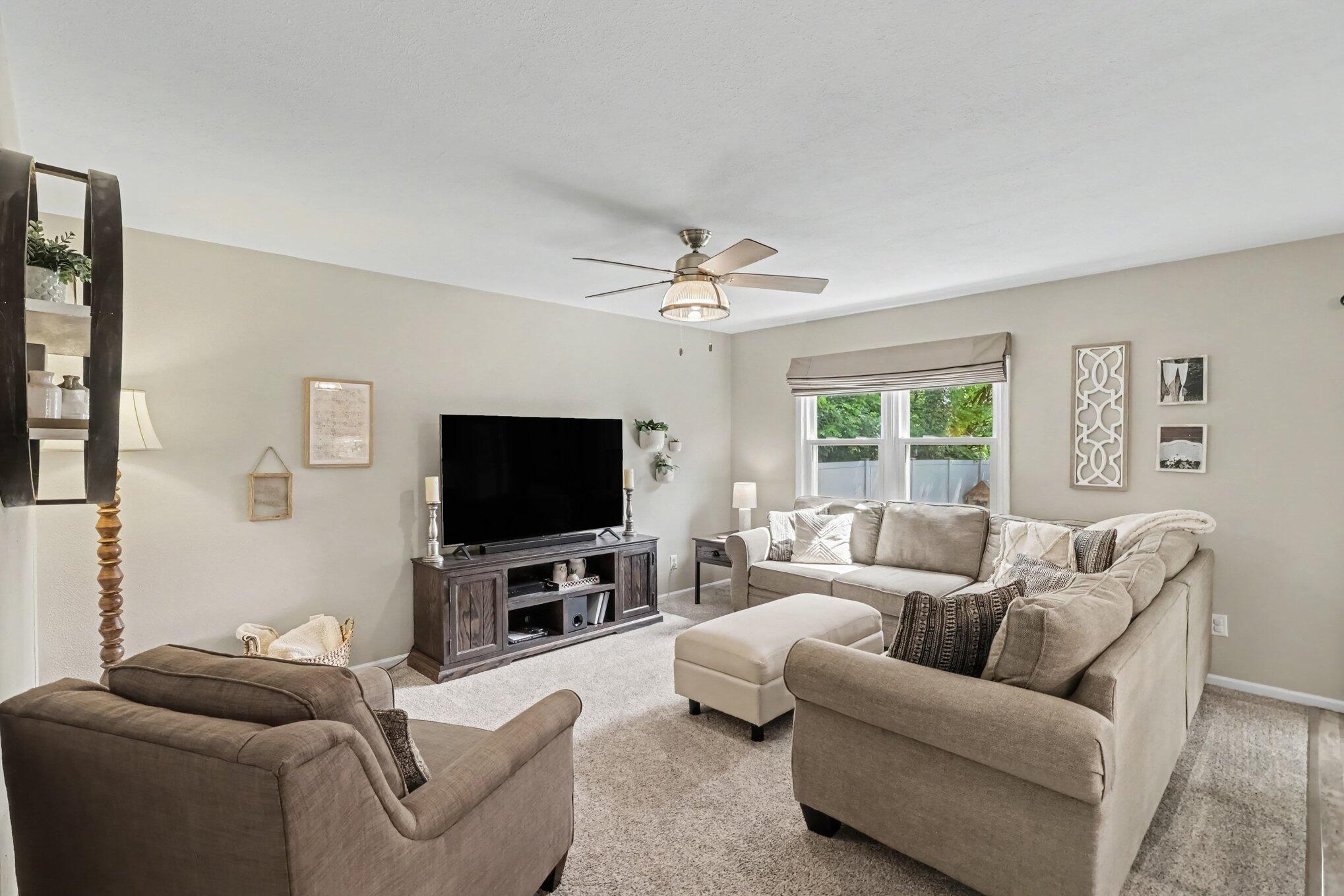 7730 Cottonwood