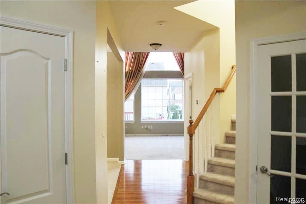 51157 MAYFAIR