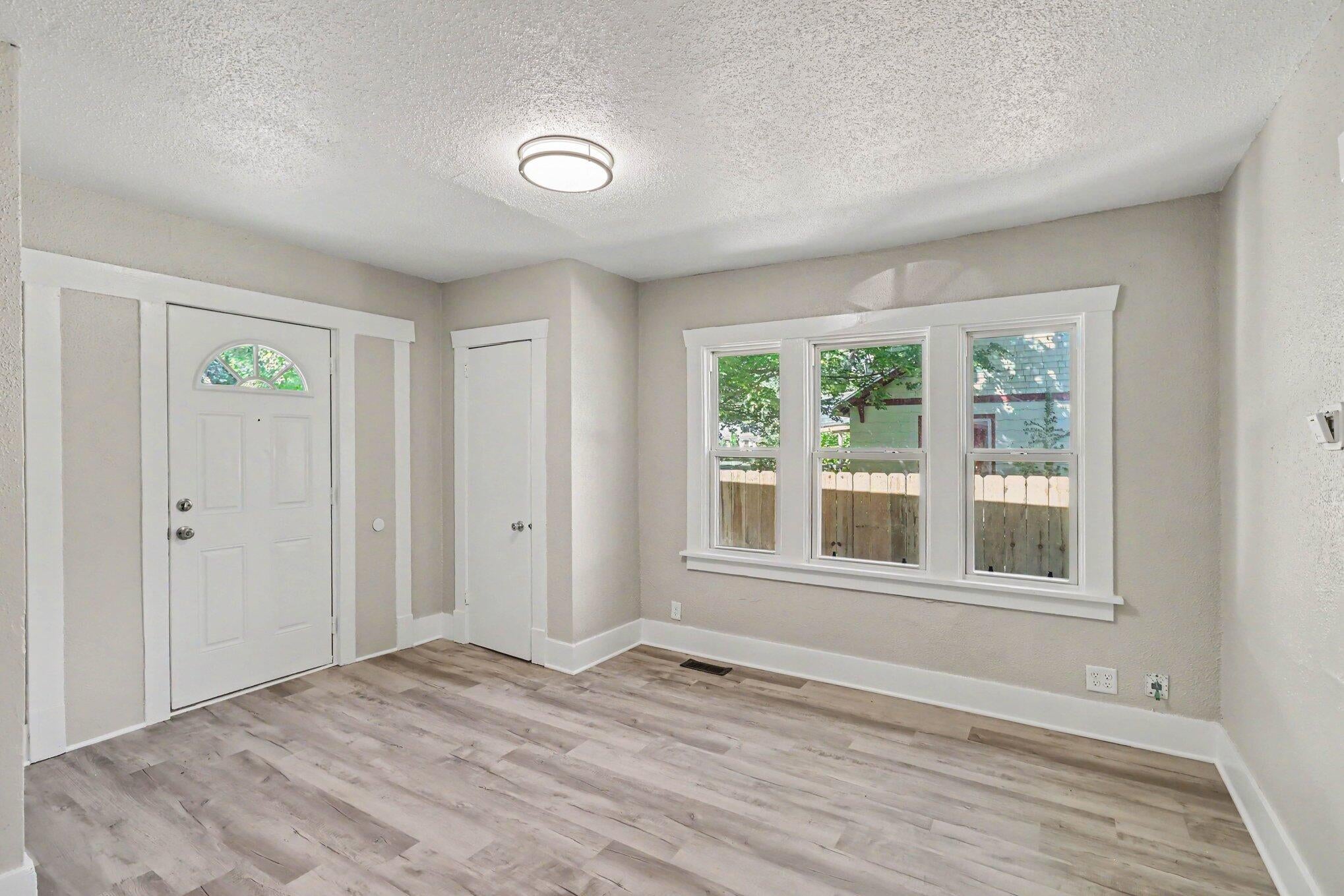 702 Fenimore Drive